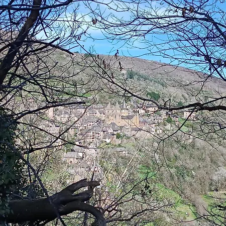 Le Castellou * Conques