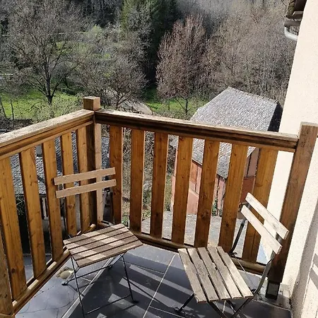 Le Castellou * Conques