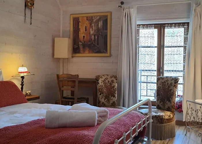 ベッド・アンド・ブレックファスト Le Castellou