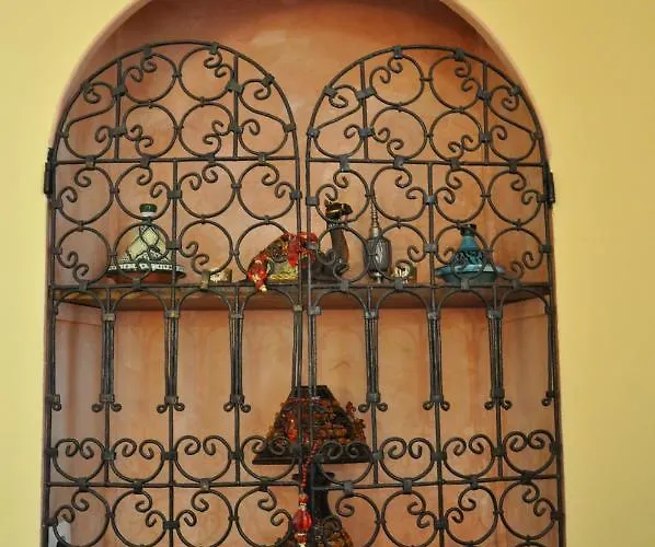 Le Castellou ベッド・アンド・ブレックファスト *